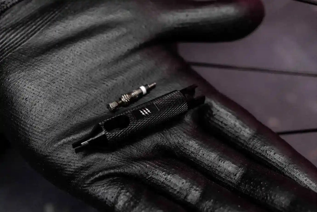 MUC-OFF Valve Core Remover