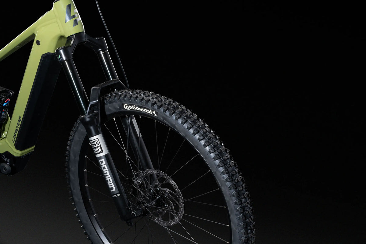 Lapierre overvolt am 5.8 RockShox framgaffel